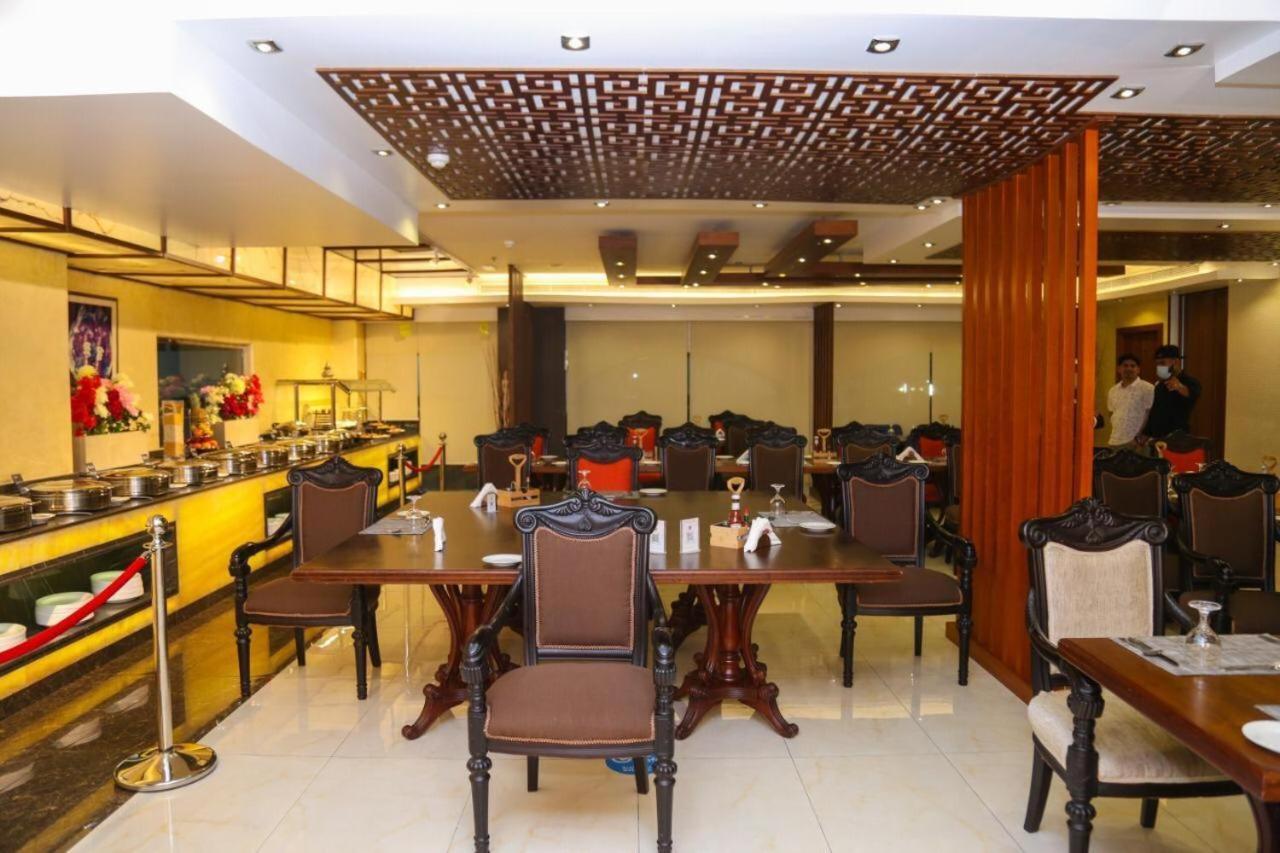 Aparthotel Rainbow 2*